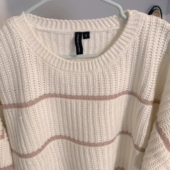 Oversized white stripes sweater - Picture 2 of 8